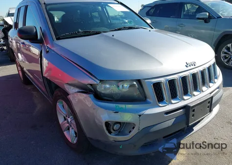 2016 Jeep Compass Sport z USA, uszkodzony, nr VIN 1C4NJCBA7GD715662